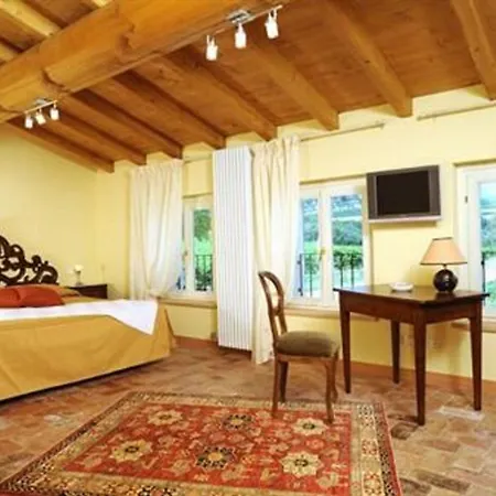 Κατάλυμα σε φάρμα Delo *