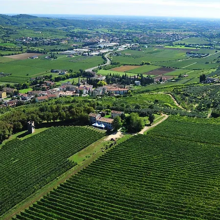 Delo Κατάλυμα σε φάρμα *